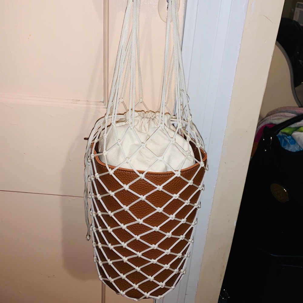 Bucket bag - Picture 3 of 7